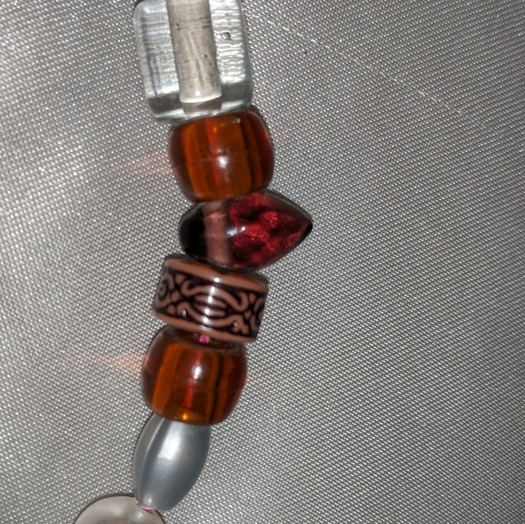 Vintage Beaded Bracelet - Picture 3 of 8